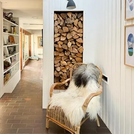 Feriehus Atmosphere In Forest-clad Setting At *