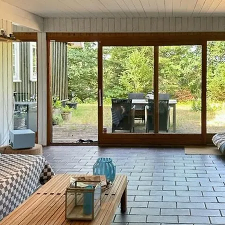 Сasa de vacaciones Atmosphere In Forest-clad Setting At